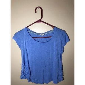 Blue casual tee.